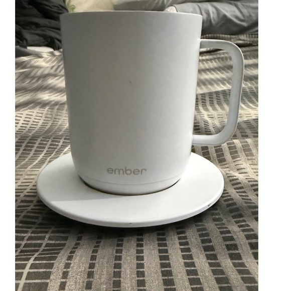 Ember Other - Ember Smart Mug Warmer White Ceramic Keeps Drinks Hot‎ Charging Coaster